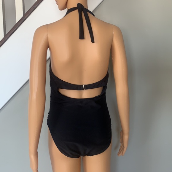 One piece swimsuit - Picture 6 of 8